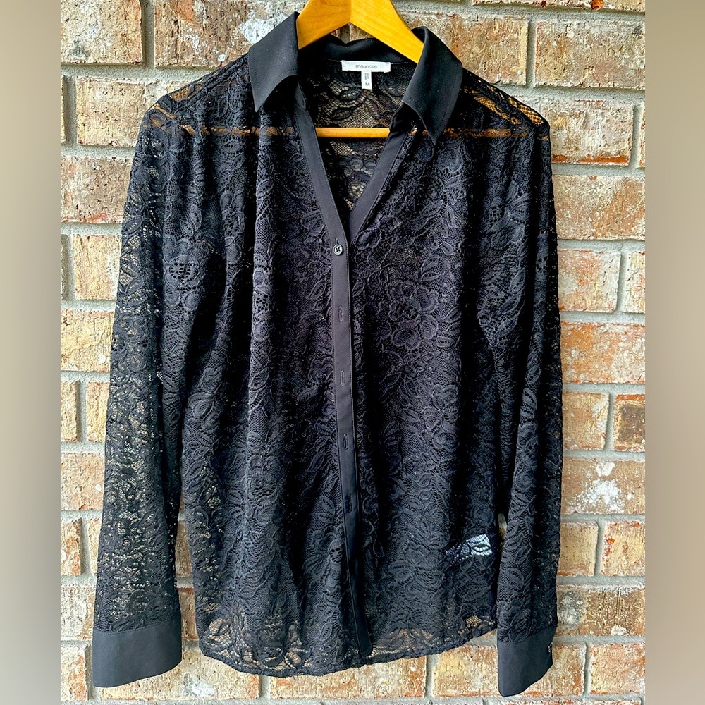 Maurice’s lace button up blouse top size M medium